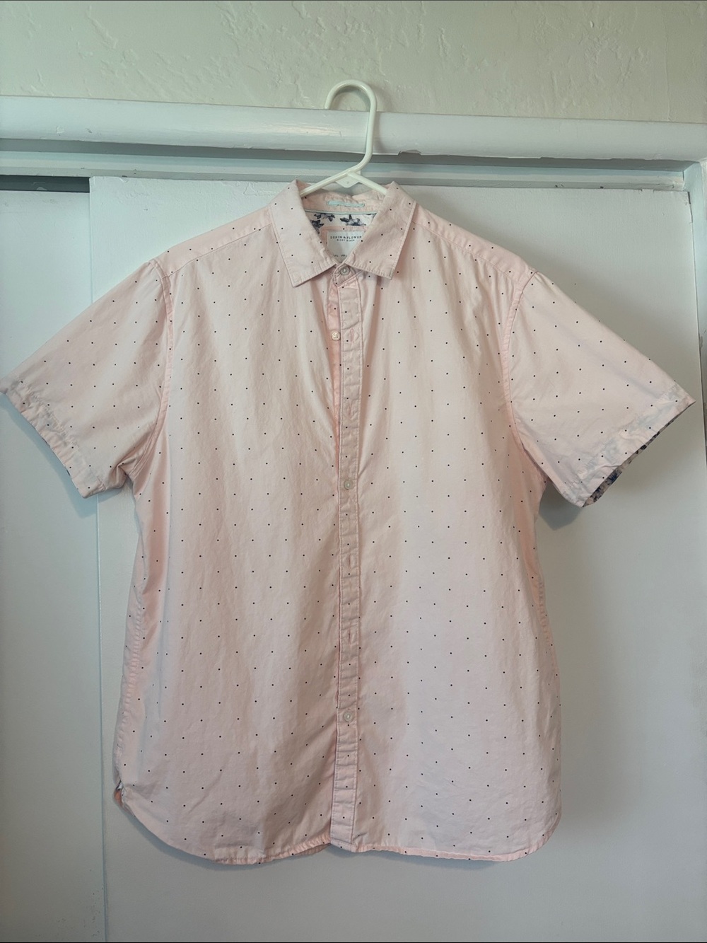 Denim & Flower Light Pink Short Sleeve Button-Down with Micro Dot Print